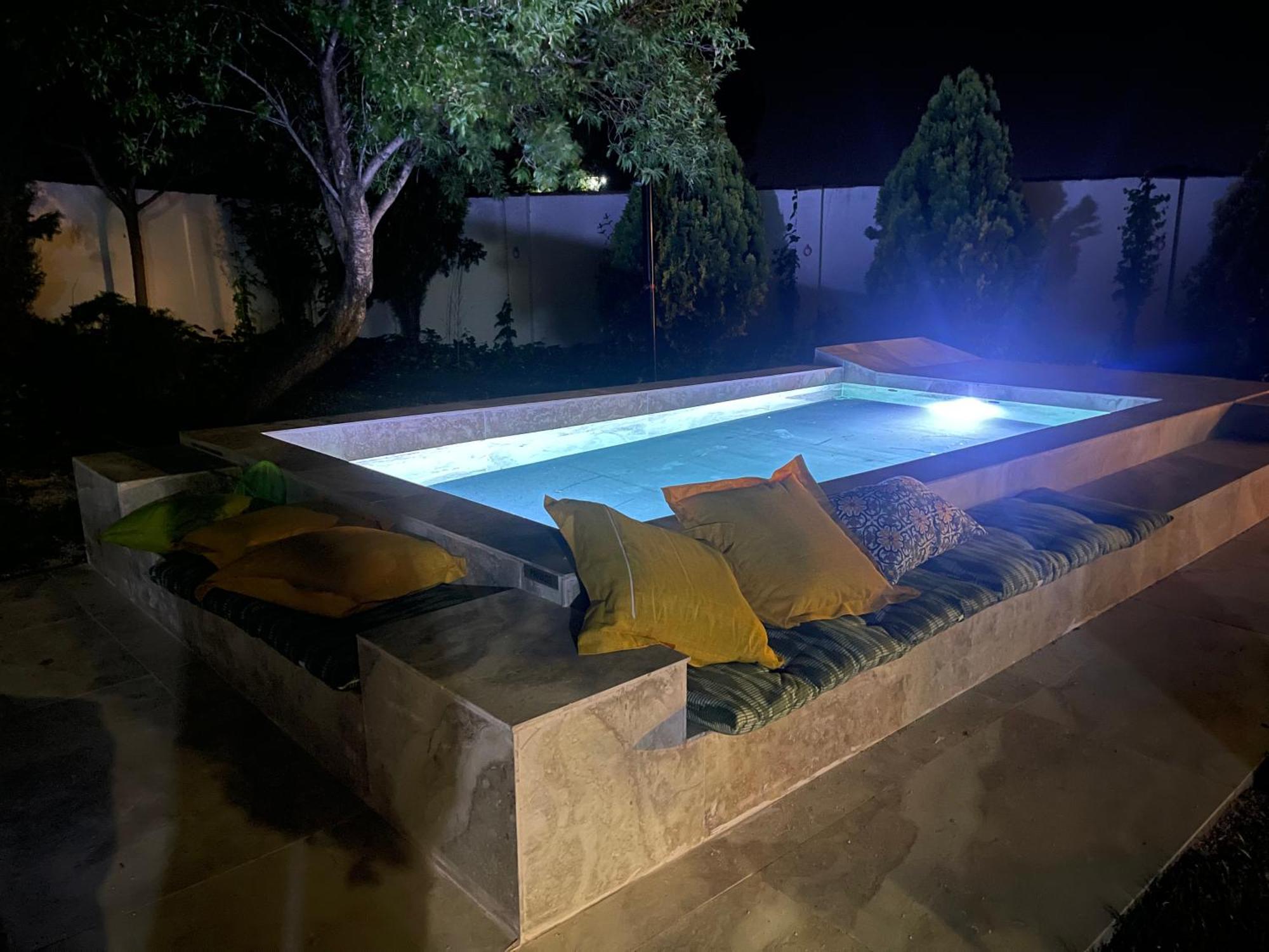 Hearts & Ponies Apartamentos Con Piscinas Privadas Cerca De La Warner チンチョン エクステリア 写真